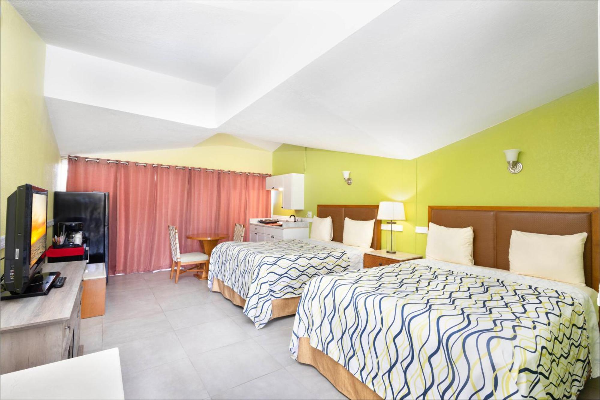 Warm Mineral Springs Motel North Port Exterior photo